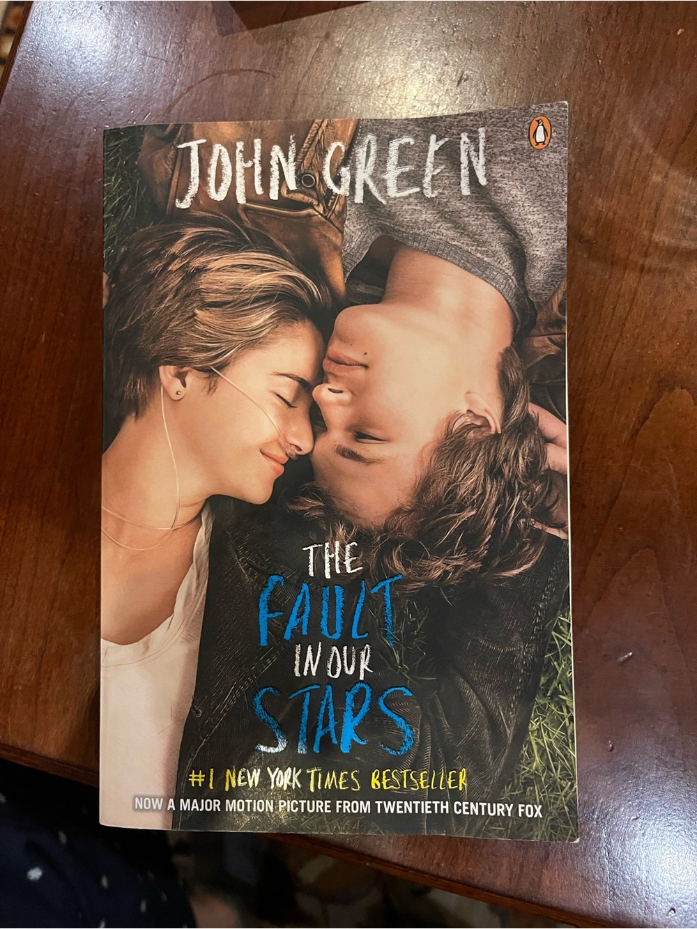 Paperback The Fault in our Stars by John Green